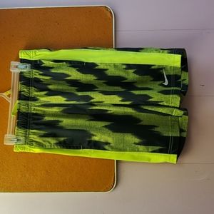 Nike, Youth Shorts Dri-Fit, Size Medium